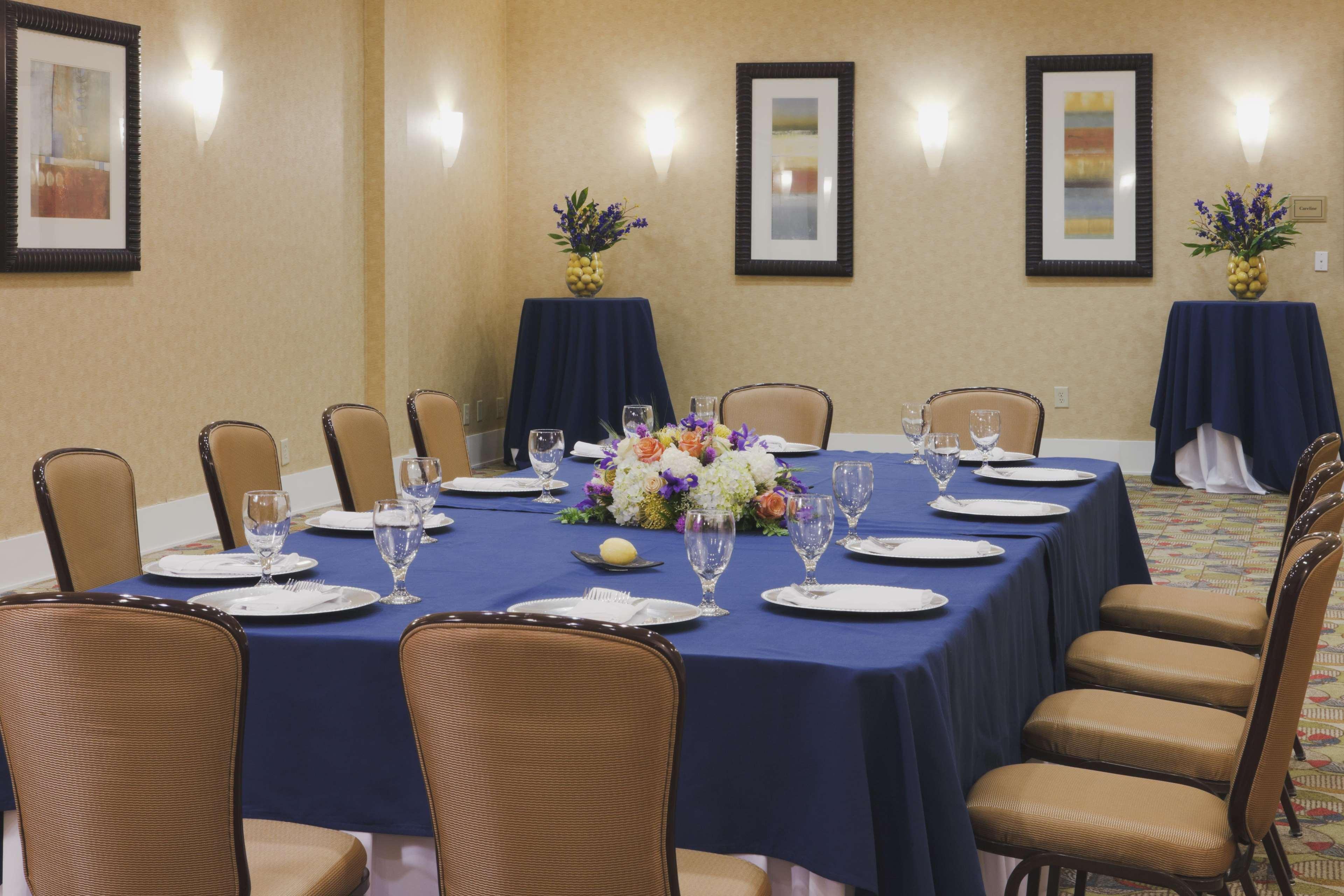 Doubletree By Hilton Columbus Ξενοδοχείο Εστιατόριο φωτογραφία