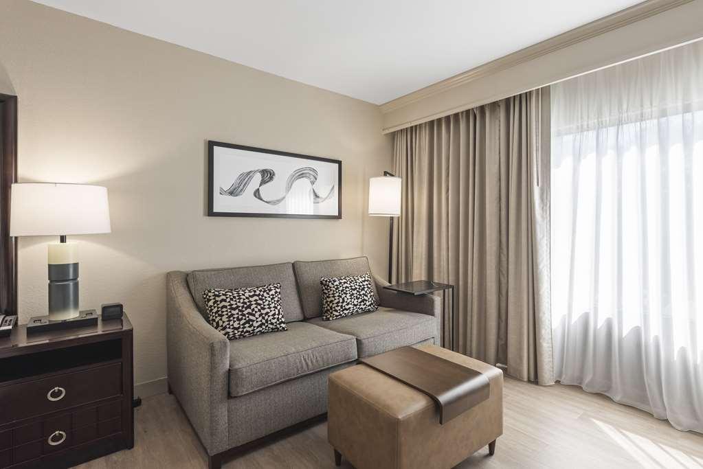 Doubletree By Hilton Columbus Ξενοδοχείο Δωμάτιο φωτογραφία