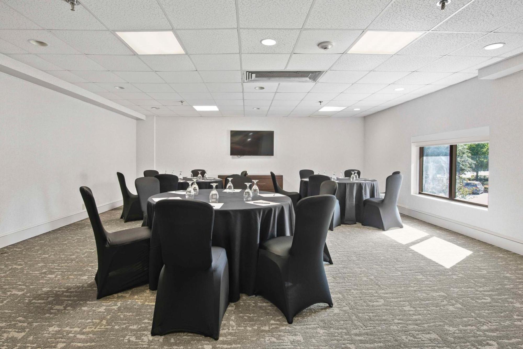 Doubletree By Hilton Columbus Ξενοδοχείο Εξωτερικό φωτογραφία