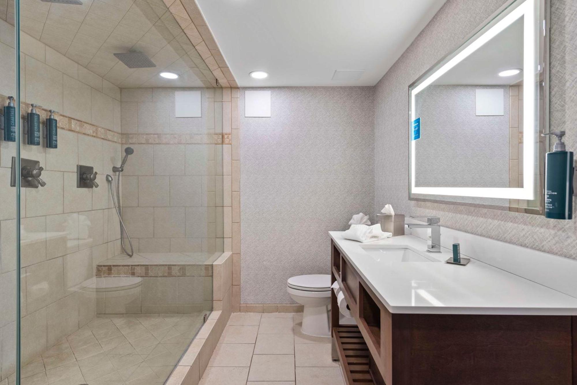 Doubletree By Hilton Columbus Ξενοδοχείο Εξωτερικό φωτογραφία