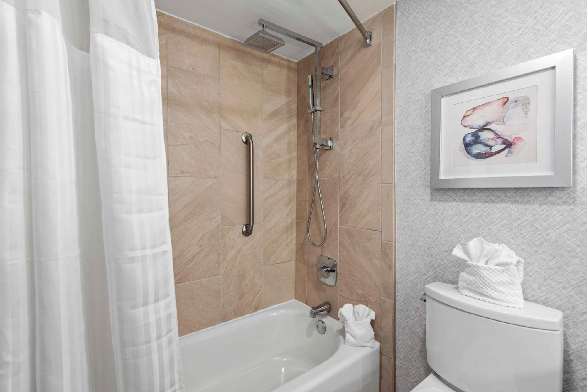 Doubletree By Hilton Columbus Ξενοδοχείο Εξωτερικό φωτογραφία