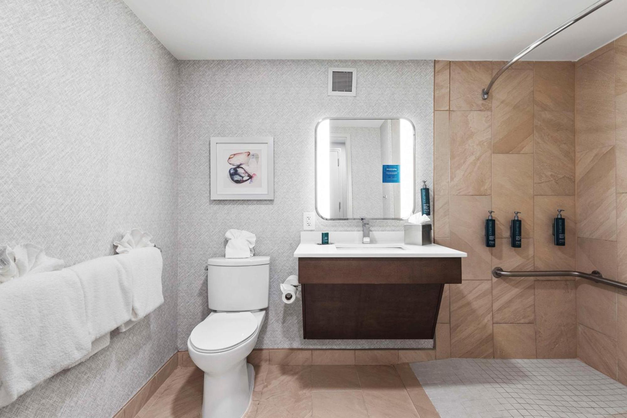 Doubletree By Hilton Columbus Ξενοδοχείο Εξωτερικό φωτογραφία